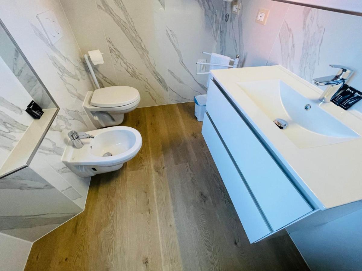 Novecento Luxury&Spa Residence 4 Stelle Montese Buitenkant foto