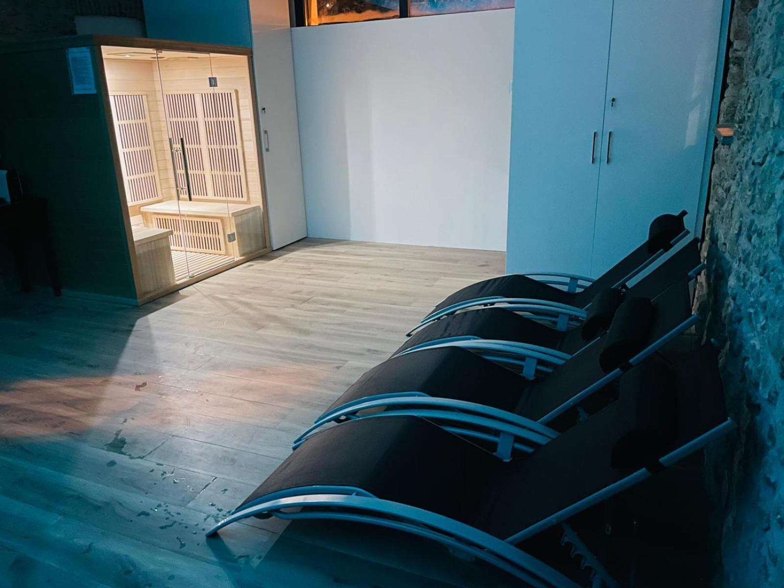 Novecento Luxury&Spa Residence 4 Stelle Montese Buitenkant foto